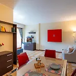 Guesthost - Bright Seaview In Apartamento San Remo