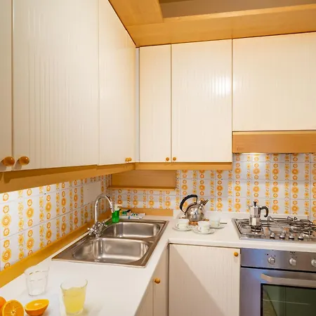 Guesthost - Bright Seaview In * سانريمو