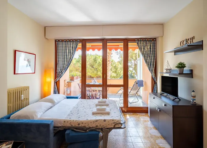 Guesthost - Bright Seaview In Sanremo