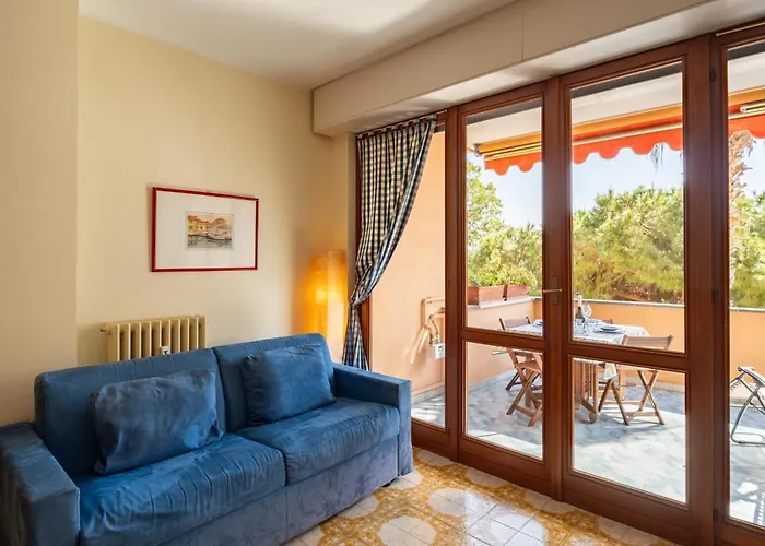 Guesthost - Bright Seaview In * Sanremo